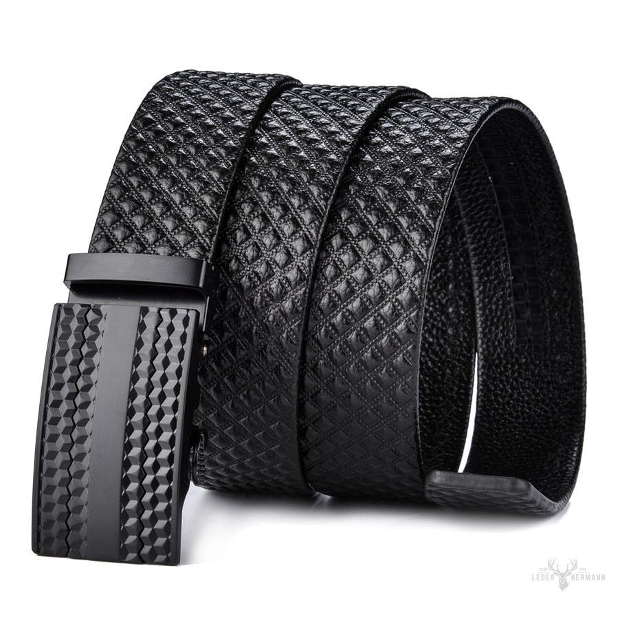Modischer Rockist Leder Gürtel für einen trendigen Look
