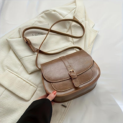Evelyn Elegante Saddle Crossbody Bag