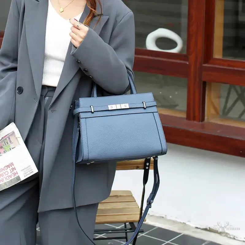 Elegante Damenlederhandtasche für stilvolle Auftritte