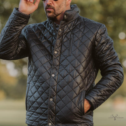 Elegante Hochlandstil gesteppte Echtlederjacke | Klassisches Schwarz