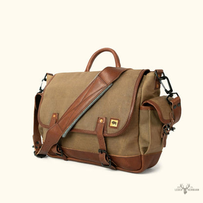 Dakota Wachskanvas Messenger Bag - Stilvolles Field Khaki mit elegantem Chestnut Brown Leder Abnehmbarer Schultergurt für vielseitiges Tragen