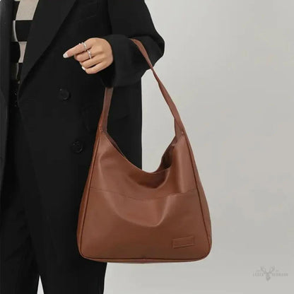 Tägliche Eleganz mit der Vintage-Tasche von Gloria