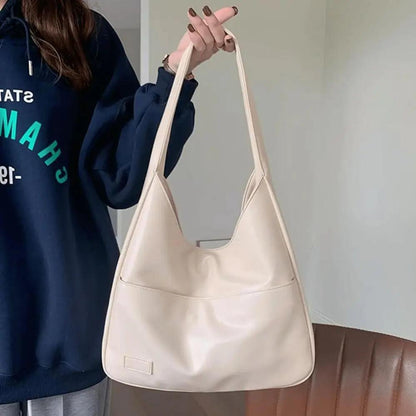Tägliche Eleganz mit der Vintage-Tasche von Gloria