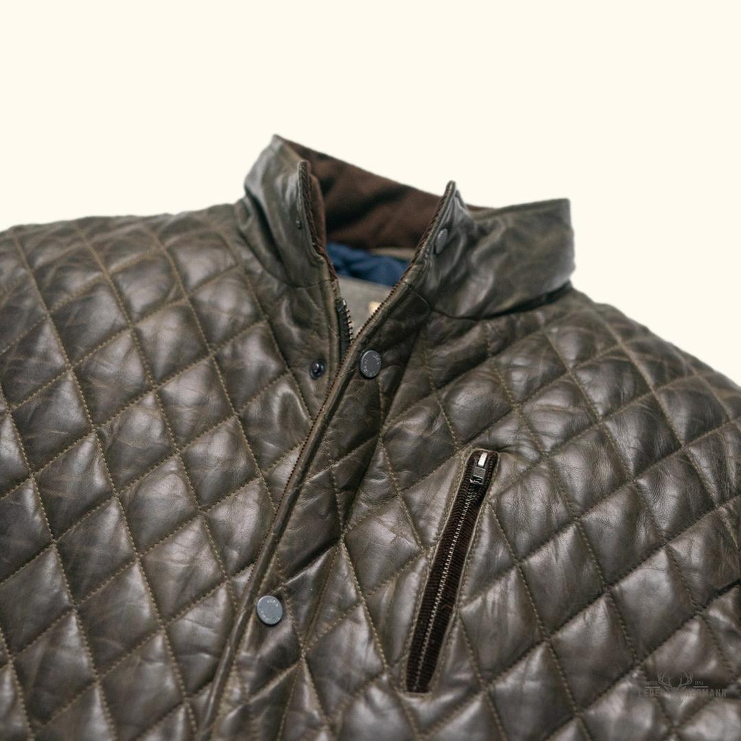 Gepolsterte Lederjacke Highlands — Eleganz in Olivgrün