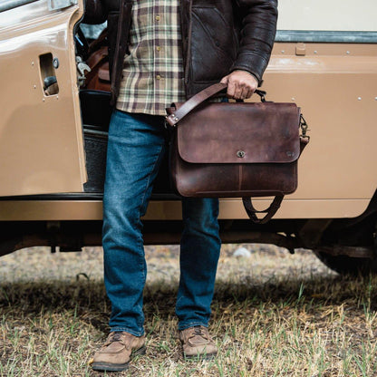 Roosevelt Leder-Laptoptasche im Messenger-Stil | Dunkles Eichenholz