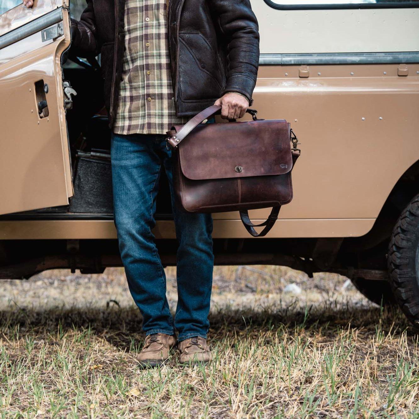 Roosevelt Leder-Laptoptasche im Messenger-Stil | Dunkles Eichenholz
