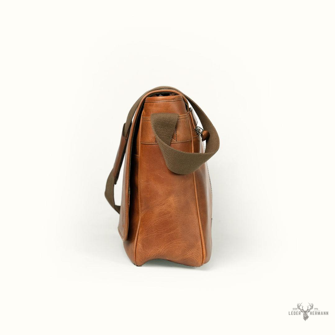 Roosevelt Büffelleder Umhängetasche aus Leder – Eleganz Amber Braun