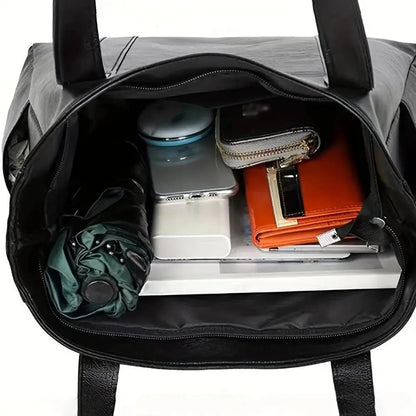 Martha's Zeitlose Eleganz: Die Ultimative Klassik-Tasche