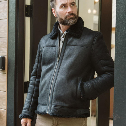 Lederimitat mit Shearling-Stil Bomber Jacke – Schwarze Eleganz für einen trendigen Look