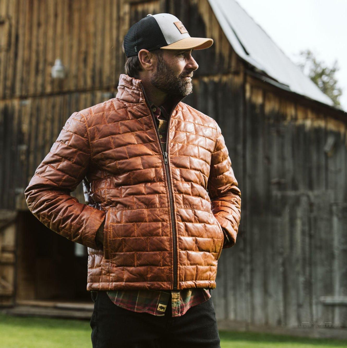 Teton Lederleichte Daunenjacke in Whiskey Braun – Stil und Komfort in einem Schritt