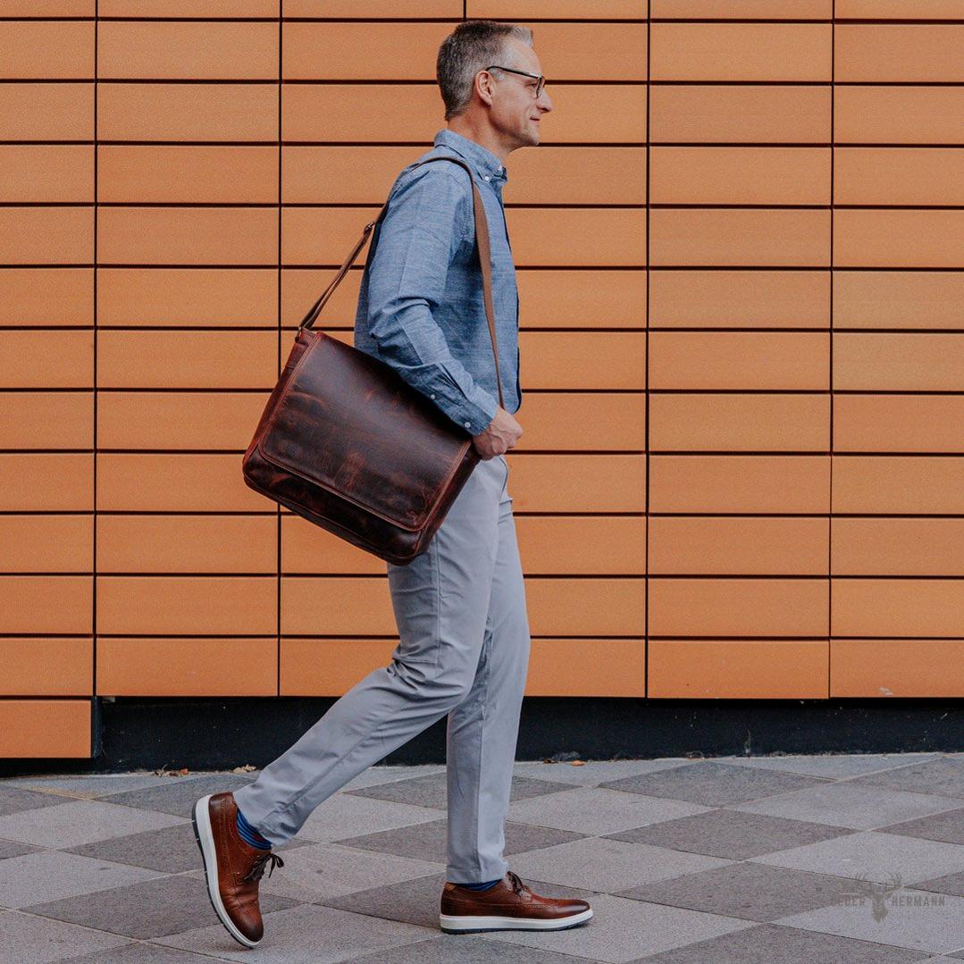 Roosevelt Büffelleder Messenger-Tasche | Eleganter Dunkler Holz