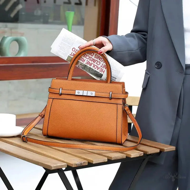 Elegante Damenlederhandtasche für stilvolle Auftritte
