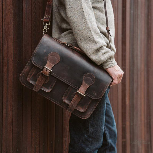 Roosevelt Leder-Arbeitsrechner in dunkler Eichen-Finish