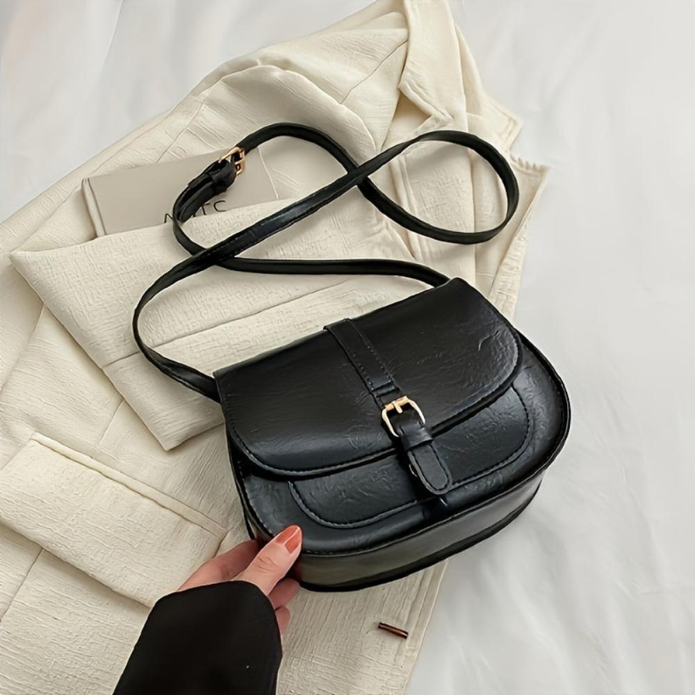 Evelyn Elegante Saddle Crossbody Bag