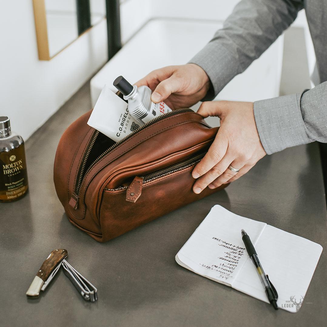 Jefferon Leder Dopp Kit – Eleganter und praktischer Kulturbeutel aus hochwertigem Leder von Elderwood