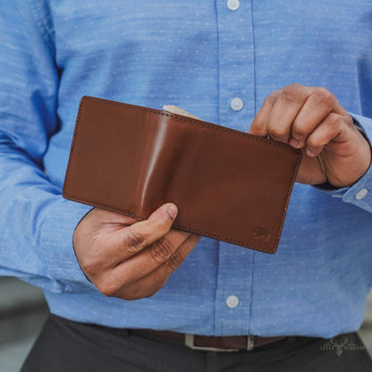 Bifold-Geldbörse Jefferson in Elderwood für Stil und Funktionalität