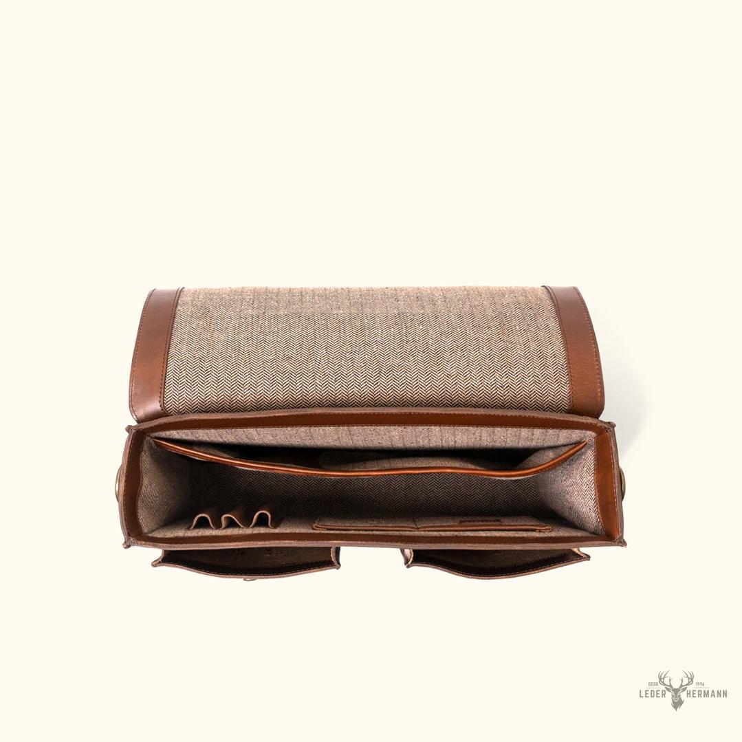 Elegant und langlebig Jefferson Messenger Bag aus Mahagoni