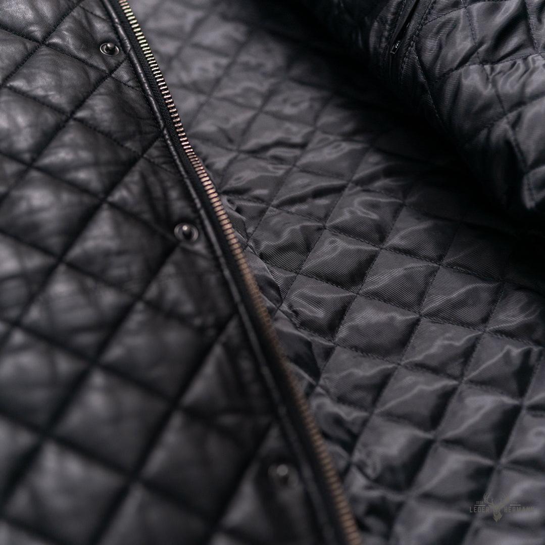 Elegante Hochlandstil gesteppte Echtlederjacke | Klassisches Schwarz