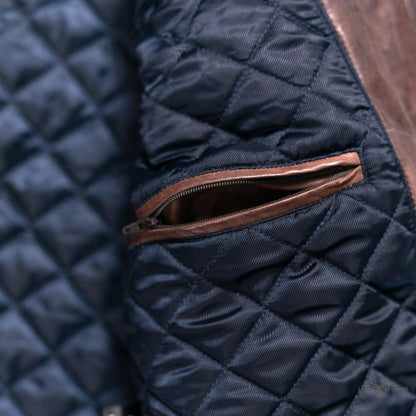Premium Highlands gesteppte Lederjacke in elegantem Mahagonibraun