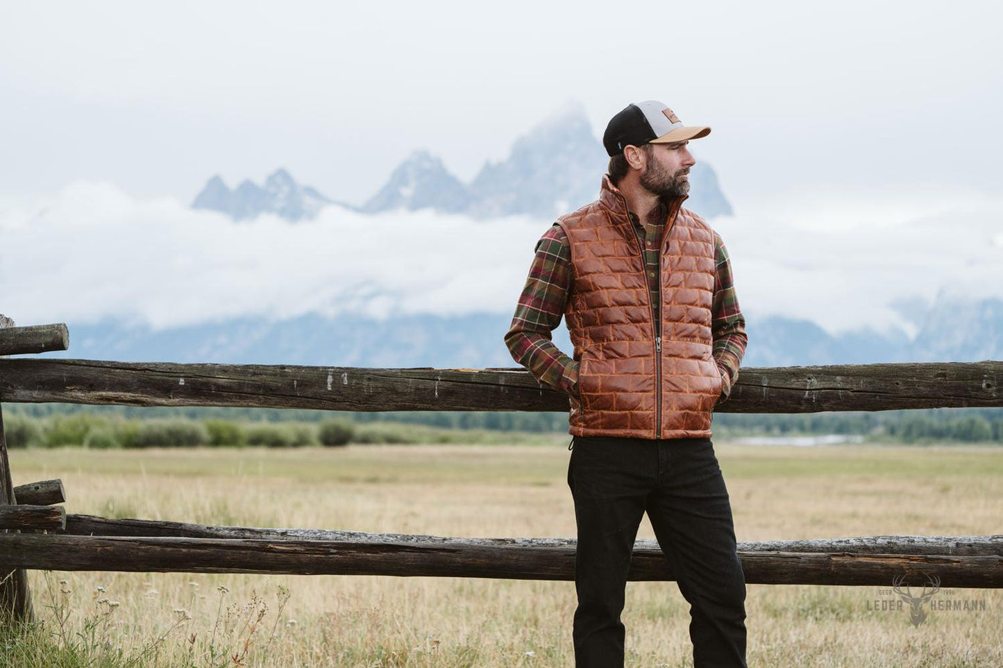 Teton Leder Leichte Daunenweste in Elegant Whiskey Brown