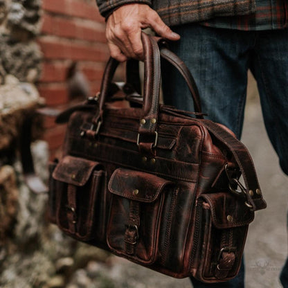 Voluminöse Lederflugtasche aus Büffelleder Roosevelt – Dunkel Eiche