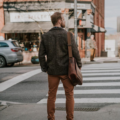 Roosevelt Büffelleder Messenger-Tasche | Eleganter Dunkler Holz