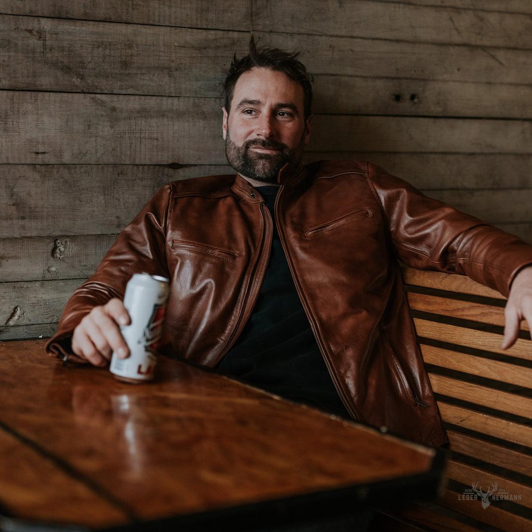 Thompson Leder-Motorradjacke in Whiskeybraun – Stilvoller Schutz für Abenteuerliebhaber