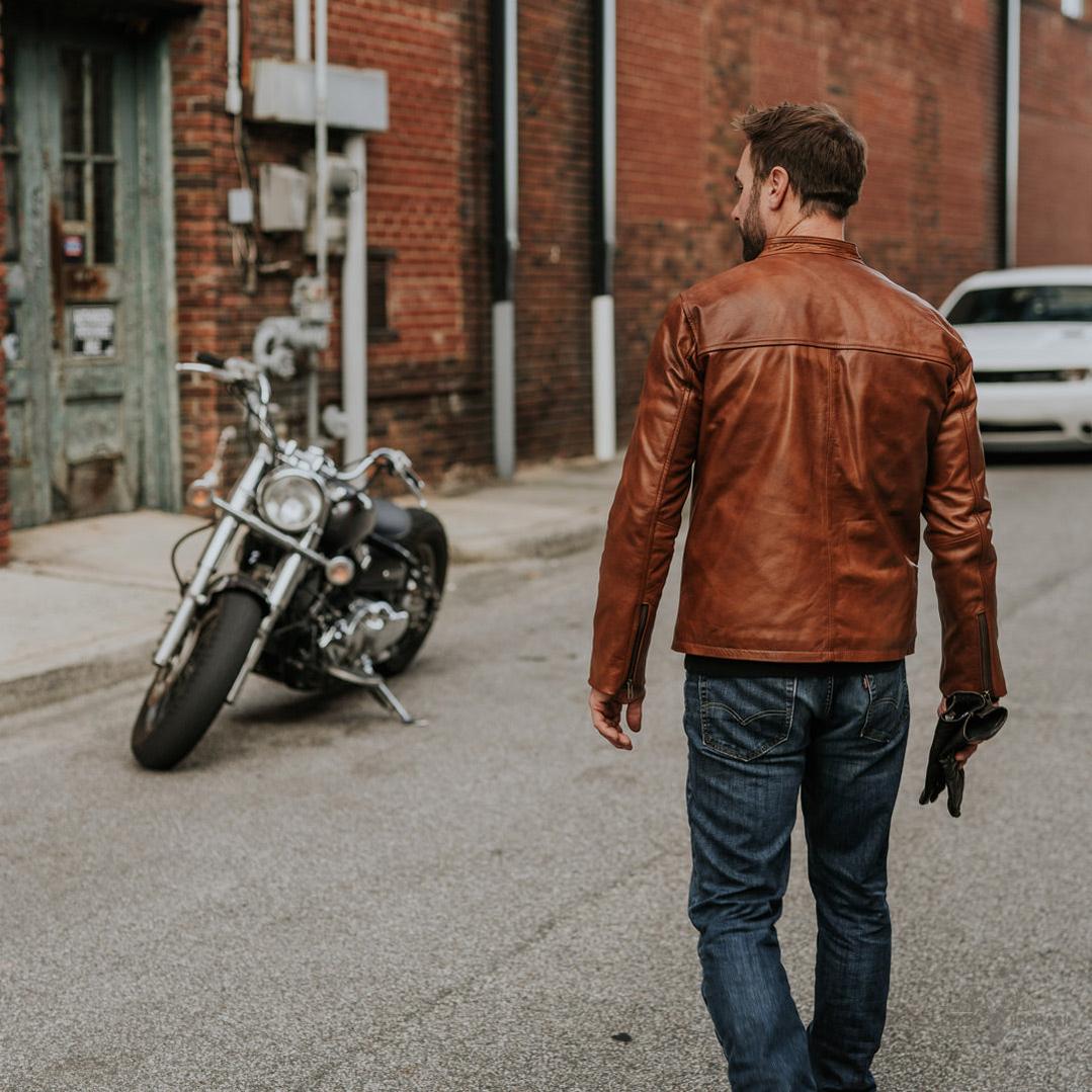 Thompson Leder-Motorradjacke in Whiskeybraun – Stilvoller Schutz für Abenteuerliebhaber