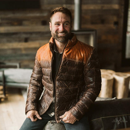 Bridger Leder Daunenjacke in Beige & Braun – Stilvoll und Wärmebereit