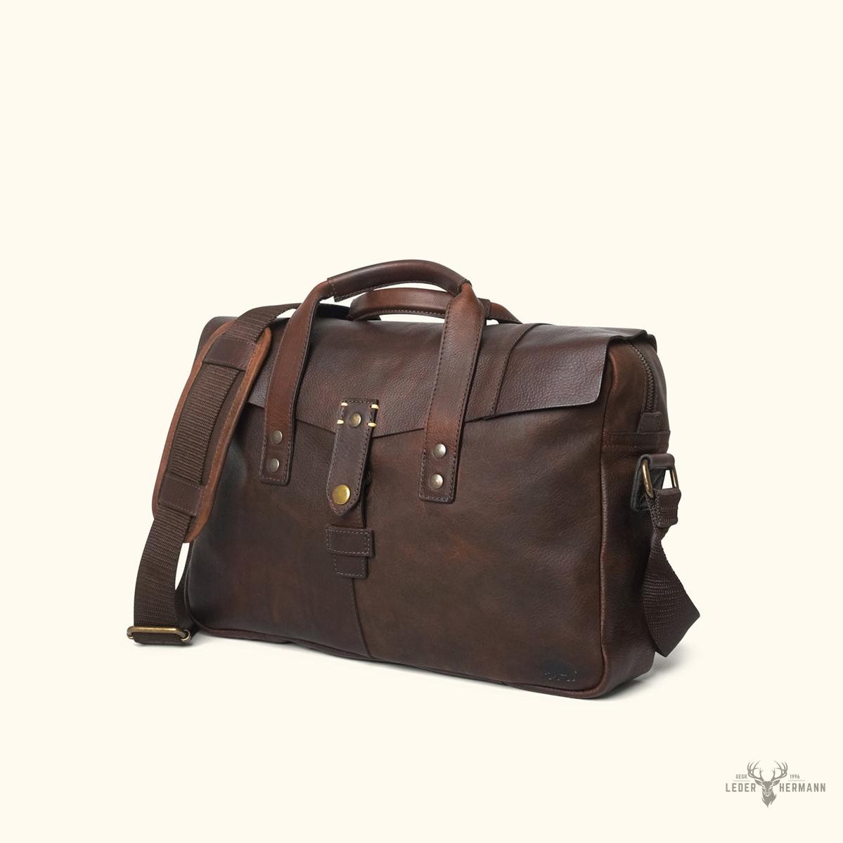 Schultertasche aus Leder Walker | Vintage-Eleganz in Eiche