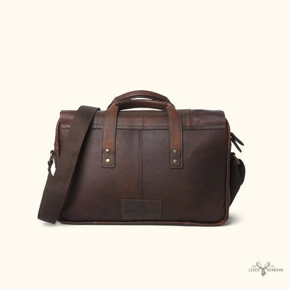 Schultertasche aus Leder Walker | Vintage-Eleganz in Eiche